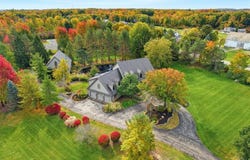 11205 Hampton Ridge Drive, Chardon, OH 44024