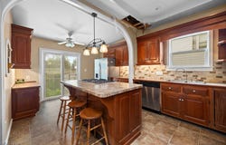 136 Lincoln Street, Amherst, OH 44001