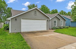 1010 Home Circle, Lawrence, KS 66046