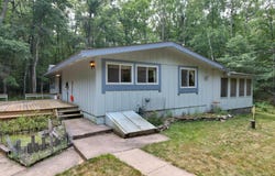 1330 DOLLAR LAKE RD E, Eagle River, WI 54521
