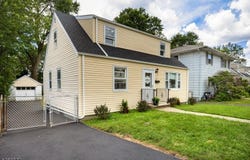 12 Union Pl, Bloomfield Twp., NJ 07003-4015