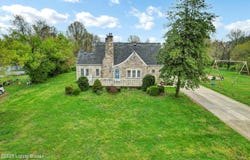 1719 Meyers Ln, Louisville, KY 40216