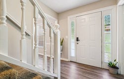 978 Gwens Trl, Lilburn, GA 30047