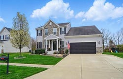 8112 Bushclover Drive, Tipp City, OH 45371