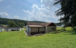 1912 Pleasant Valley Road, Fairmont, WV 26554