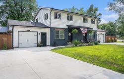 206 Elm Lane, Holland, MI 49424