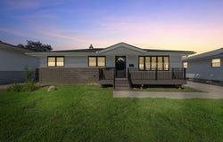 9210 Woodward Avenue, Highland, IN 46322
