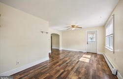 20 W FORRESTVIEW ROAD, BROOKHAVEN, PA 19015