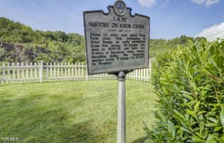 2833 East Oakland Avenue, Johnson City, TN 37601