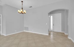 10491 SW Katrina Way, Port Saint Lucie, FL 34987
