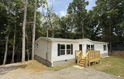 224 Pattie Gap Rd, Philadelphia, TN 37846