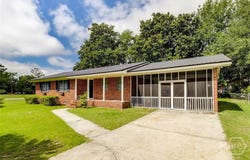 231 Warnell Street, Pembroke, GA 31321