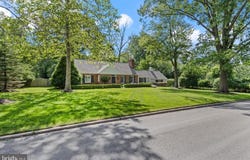 574 TIMBER LANE, DEVON, PA 19333