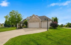 11128 Rockaway Dr, Ft Wayne, IN 46845
