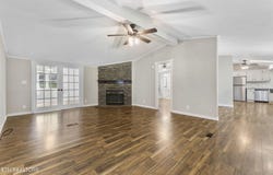 1350 Waller Ferry Rd, Lenoir City, TN 37771