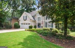 6380 Bannerhorn, Alpharetta, GA 30005