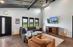 17775 Woodland View Drive, Versailles, MO 65084
