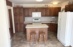 1050 Green Valley Circle, Lake Ariel, PA 18436