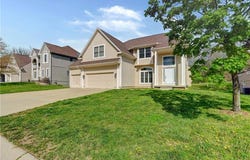 3005 S Granite Avenue, Blue Springs, MO 64015