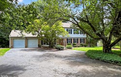 2711 CLARKES LANDING DR, OAKTON, VA 22124