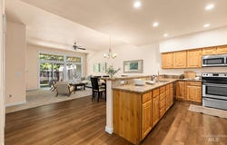 2062 W Pine Ave, Meridian, ID 83642