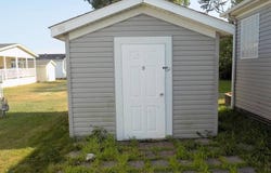 10900 St Clair Dr, Willis, MI 48191
