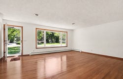 41 E Larkspur Lane, Bristol, IL 60512