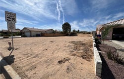 27506 Silver Lakes Pkwy, Helendale, CA 92342