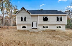 87 Vinton Road, Holland, MA 01521
