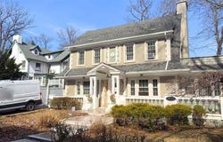 82-37 Austin Street, Kew Gardens, NY 11415