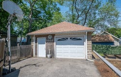 38 Gifford Dr, Worcester, MA 01606