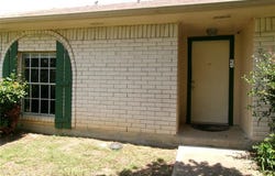 24 E Mountain Creek Court, Grand Prairie, TX 75052