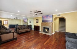 7802 Adwen, Downey, CA 90241