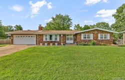 305 Edward Street, Farmington, MO 63640