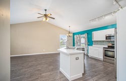6189 Clovermeadows Avenue, Scotts, MI 49088