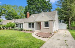 2125 Englewood Drive SE, Grand Rapids, MI 49506