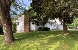 118 Lewiston Road, West Gardiner, ME 04345