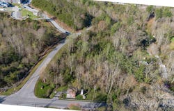 Canoe Lane, Asheville, NC 28804