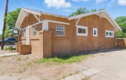 417 8TH Street NW, Albuquerque, NM 87102