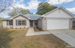 4882 Pineview Ridge Rd, Pace, FL 32571
