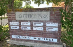 623 W Front St, Hutto, TX 78634