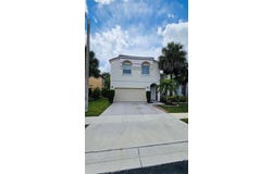 140 NW 151st Ave, Pembroke Pines, FL 33028