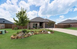 2112 Cole Street, Mabank, TX 75147