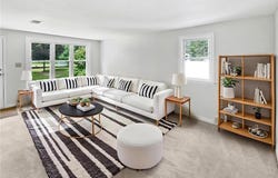 6043 17th Street N, Oakdale, MN 55128