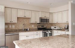 6316 JOHN CHARLES LNDG, CENTREVILLE, VA 20121