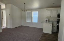 22899 Byron Rd., Crestline, CA 92325