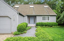 44 Huckleberry Lane, East Hampton, NY 11937