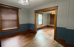 407 W Douglas St, Fairfield, IL 62837