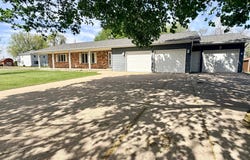 615 Lake Avenue E, Fulda, MN 56131