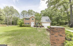 109 Molded Stone, Warner Robins, GA 31088
